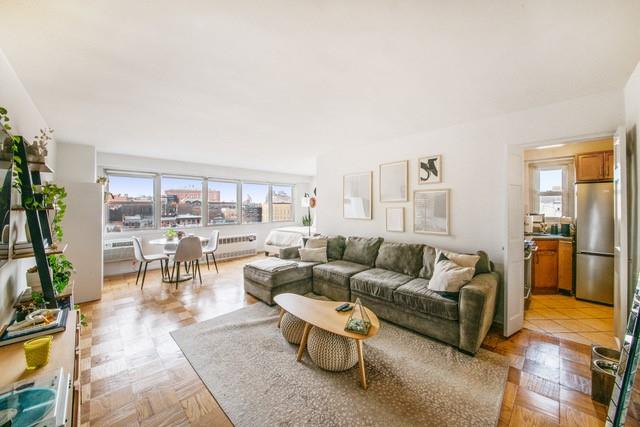3 Sheridan Square 8M