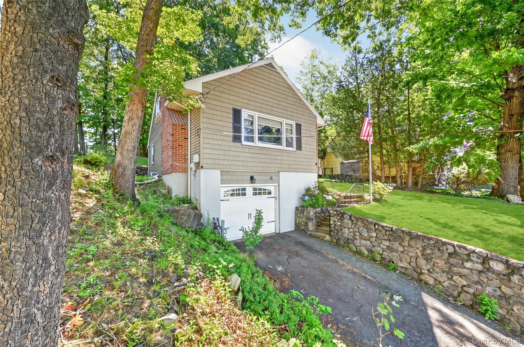 13 Prospect Place