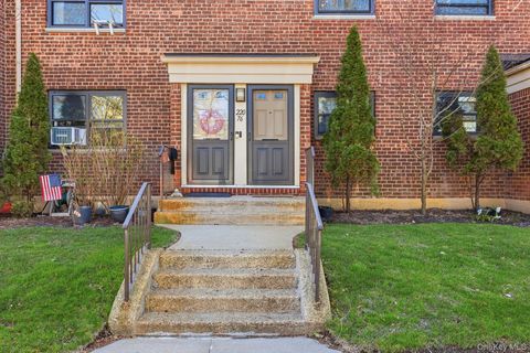 220-76 75th Avenue 180A2 Bayside NY 11364