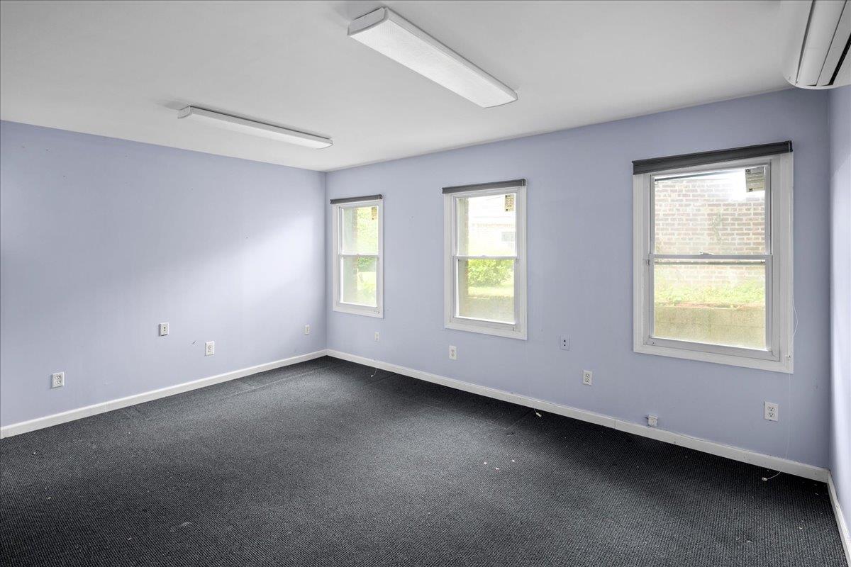 2531 Francis Lewis Boulevard, Whitestone, New York image 11