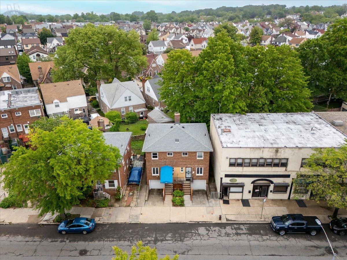 2531 Francis Lewis Boulevard, Whitestone, New York image 18