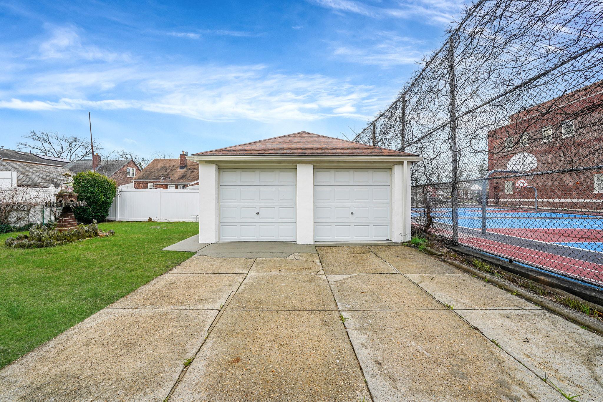 Photo 1 of 132nd Avenue, Laurelton, Queens, NY, $1,089,999, Web #: 847046