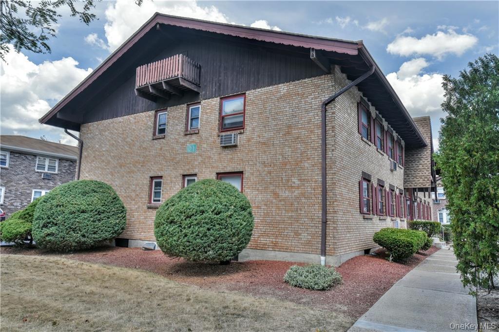 21 Normandy Village Village 2