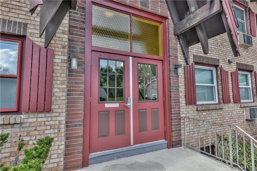 21 Normandy Village Village 2