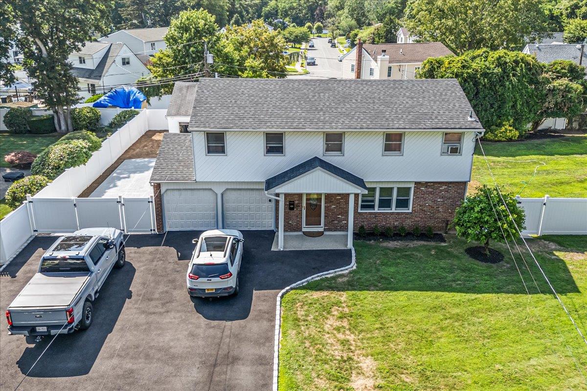 61 Andover Drive