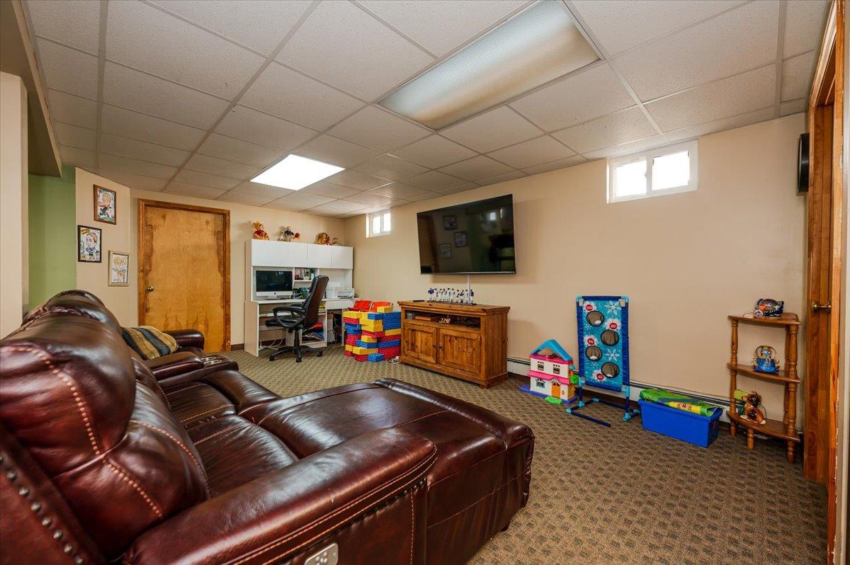 418 N Clive Place, Oceanside, New York image 20