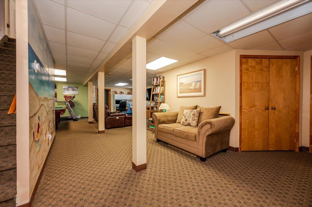 418 N Clive Place, Oceanside, New York image 19