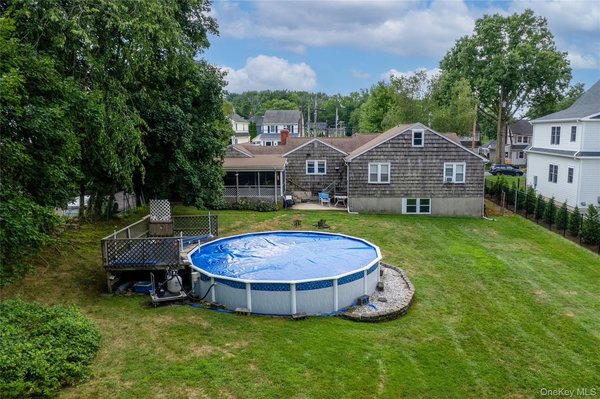 116 Bradford Avenue