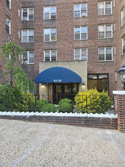 Photo of 6725 Dartmouth Street #3M, Forest Hills, NY 11375 (MLS # 1002453)