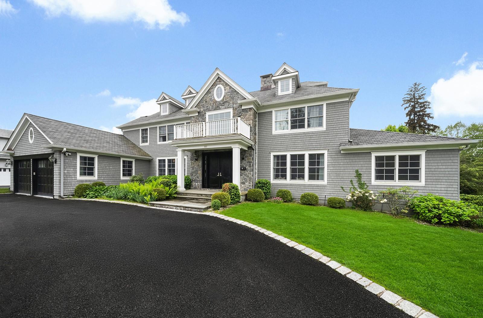 1015 Seven Oaks Lane Ln, Mamaroneck, New York image 3