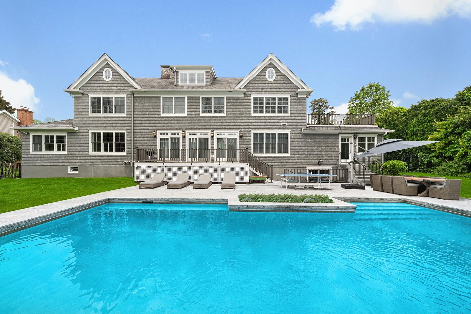 1015 Seven Oaks Lane Ln, Mamaroneck, New York image 2
