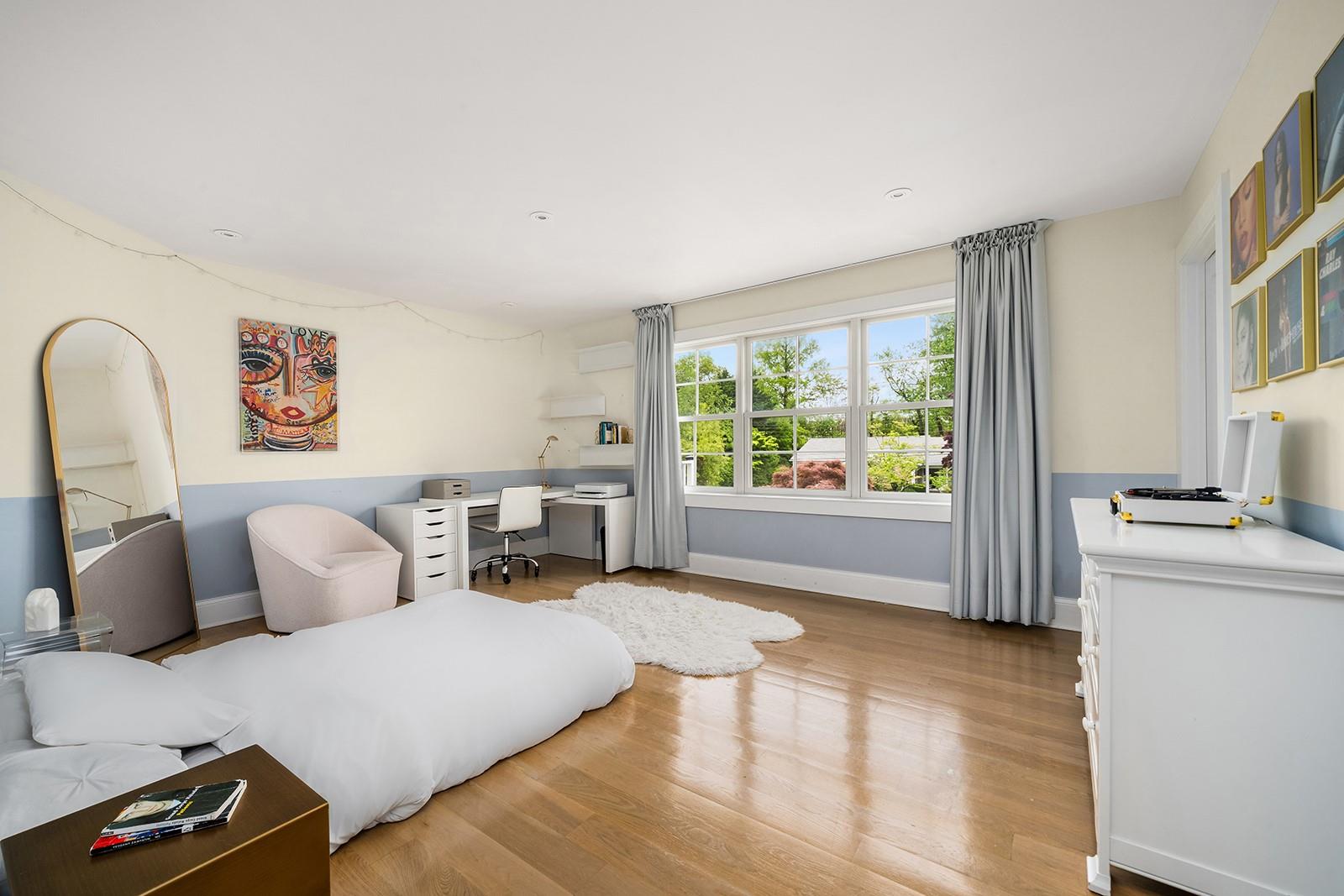 1015 Seven Oaks Lane Ln, Mamaroneck, New York image 21