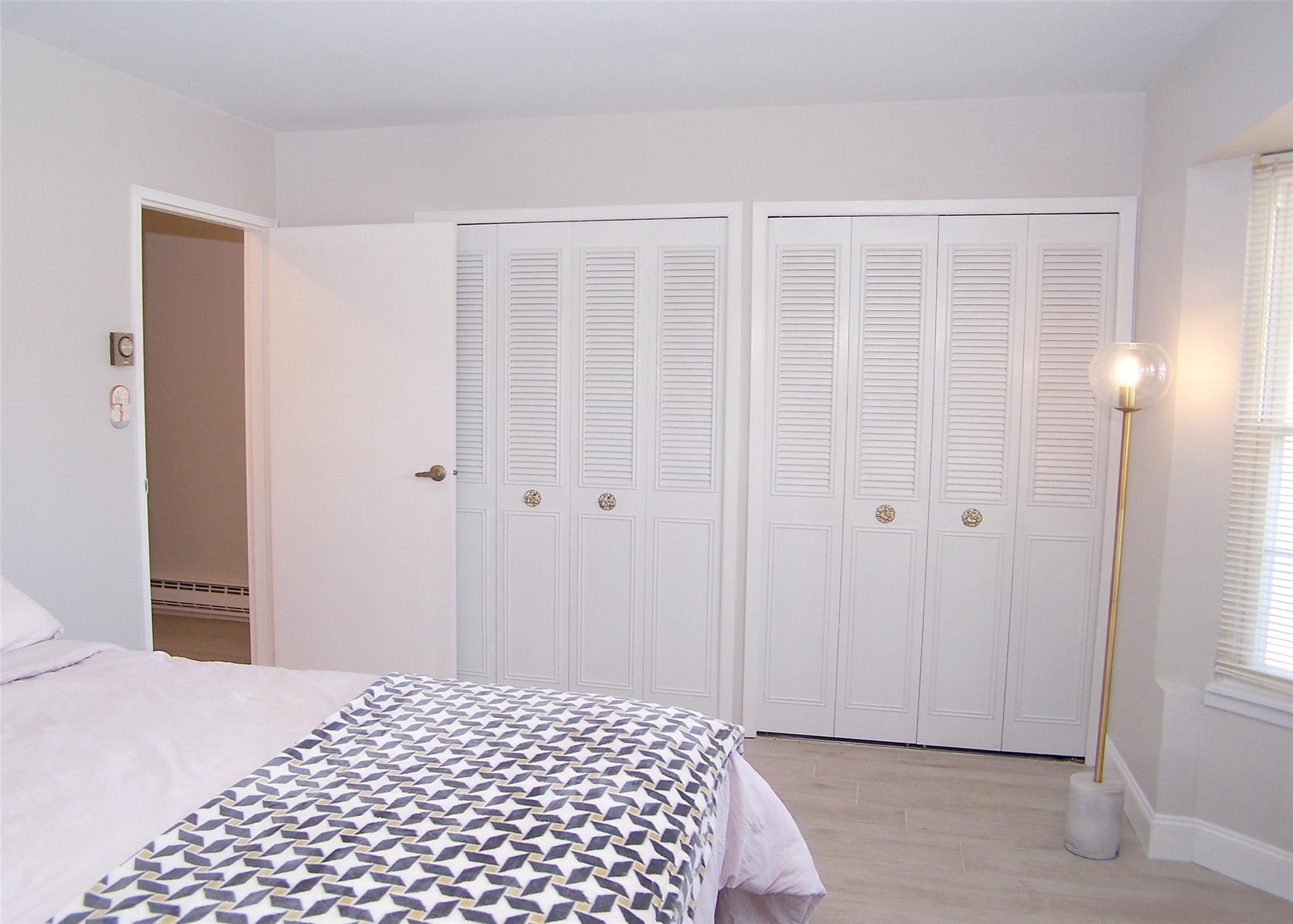 16 Hearthside Drive, Mount Sinai, New York image 10