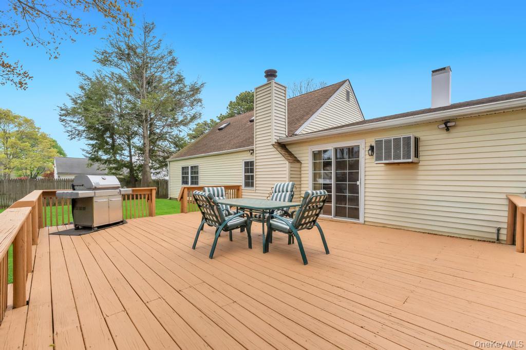 61 Pitchpine Place