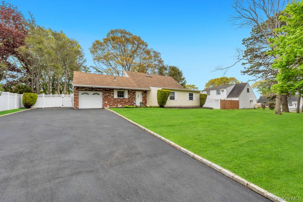 61 Pitchpine Place