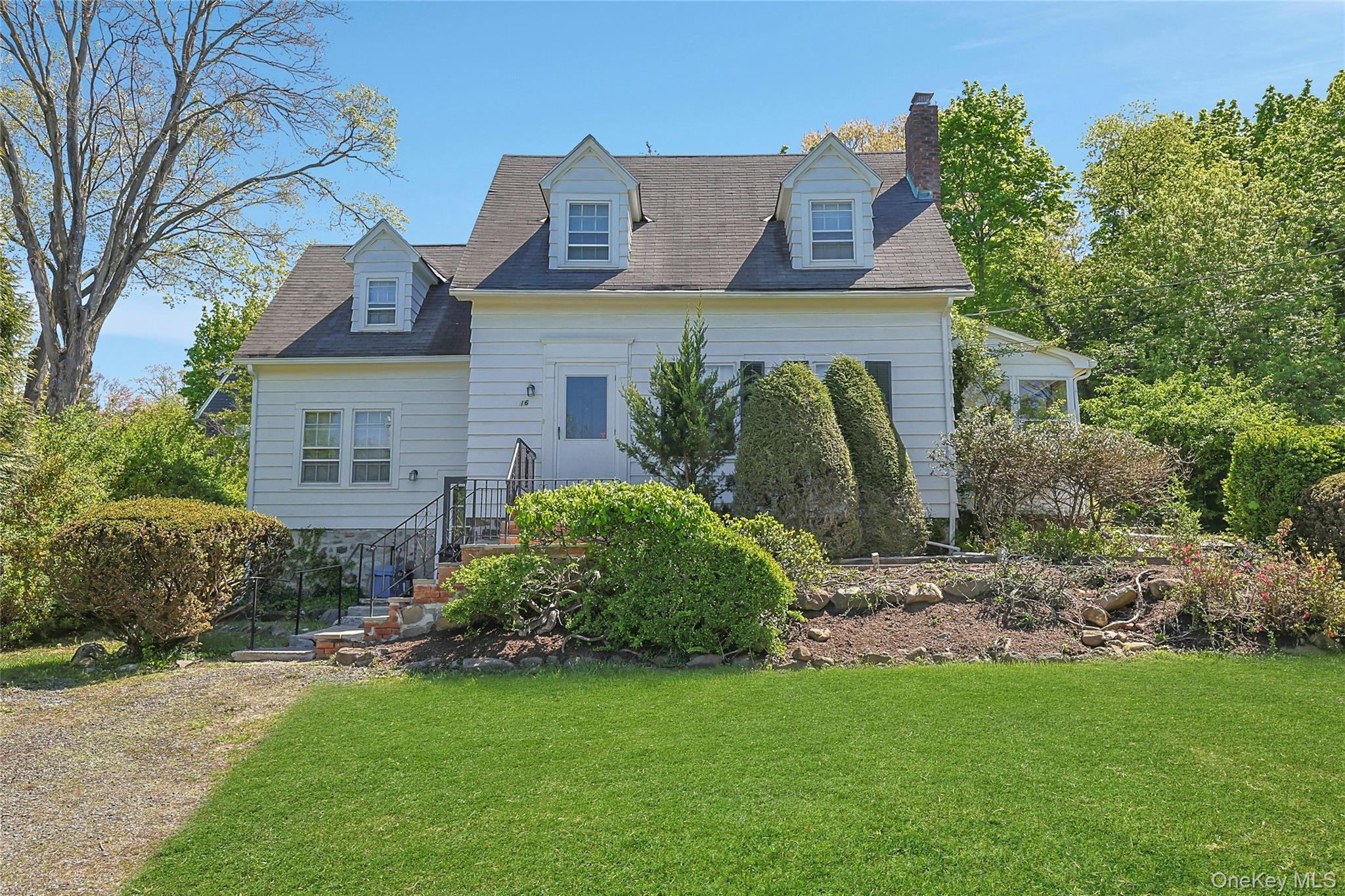 16 Sunset View Drive