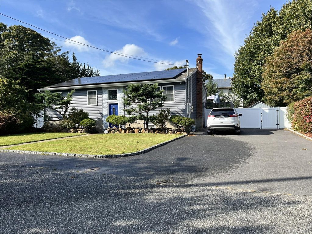 Photo of 104 19th Street, Wading River, NY 11792 (MLS # 953733)