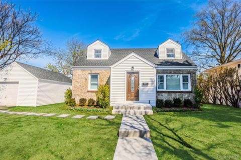 266 Covert Street, Westbury, NY 11590 - MLS#: 984137