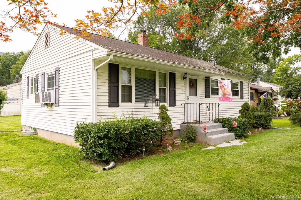 Photo of 2 Park Lane, Beacon, NY 12508 (MLS # 1044196)