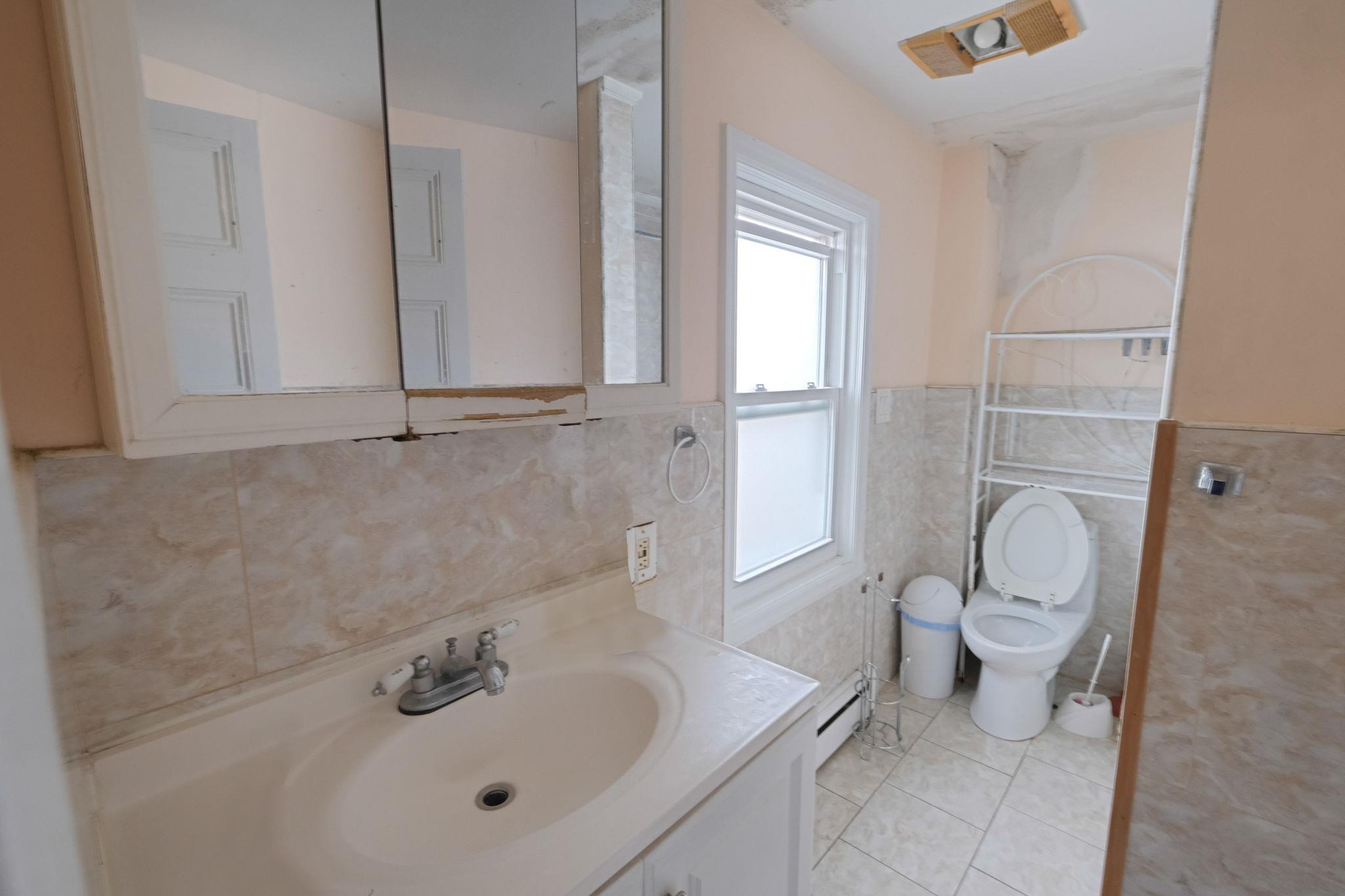 78 New Hyde Park Road, Franklin Square, New York image 15