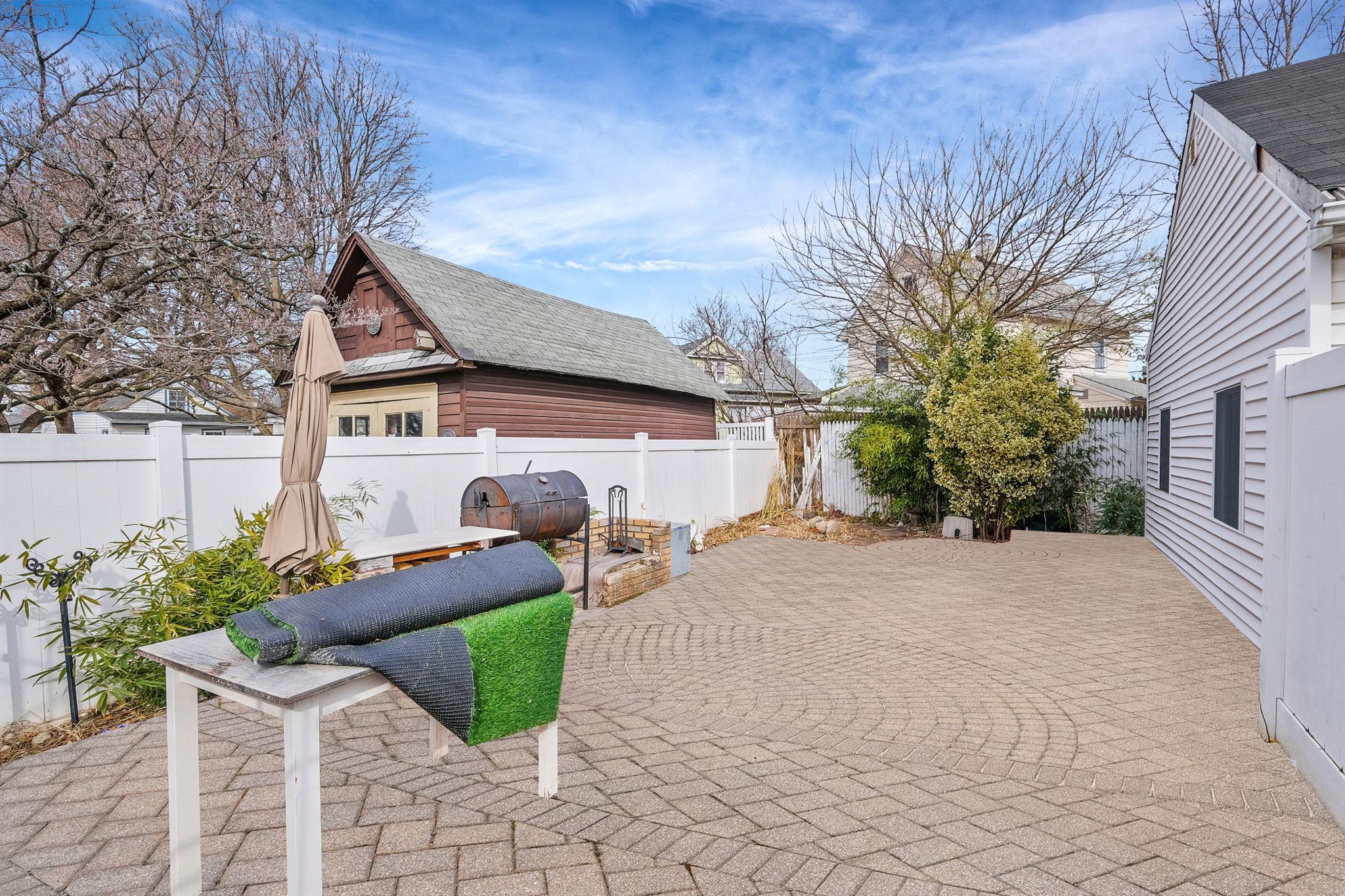78 New Hyde Park Road, Franklin Square, New York image 5