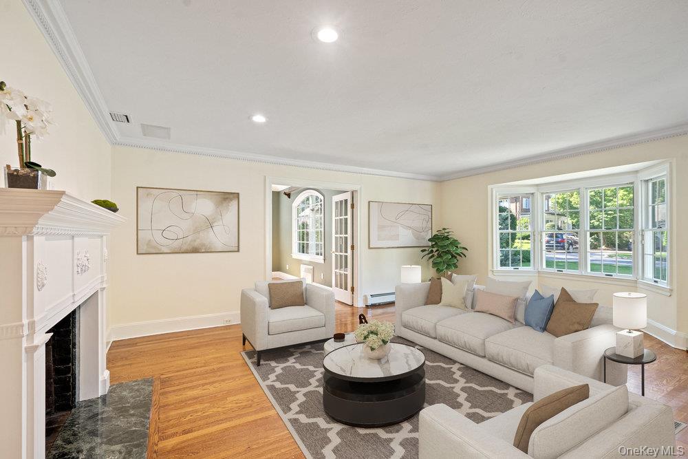 74 Eakins Road