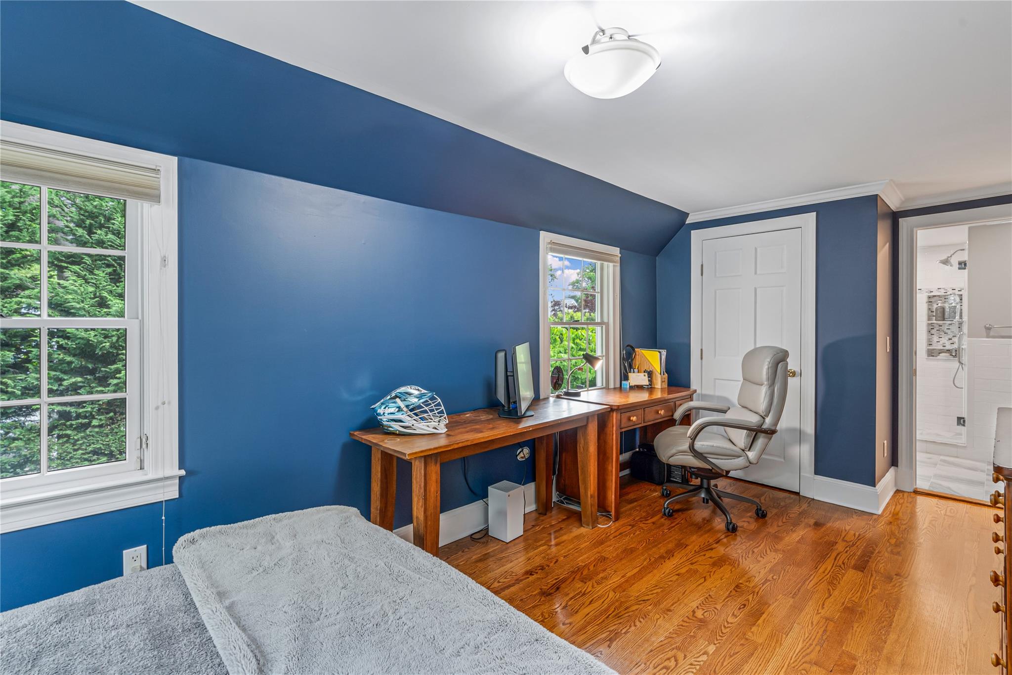 74 Eakins Road, Manhasset, New York image 22