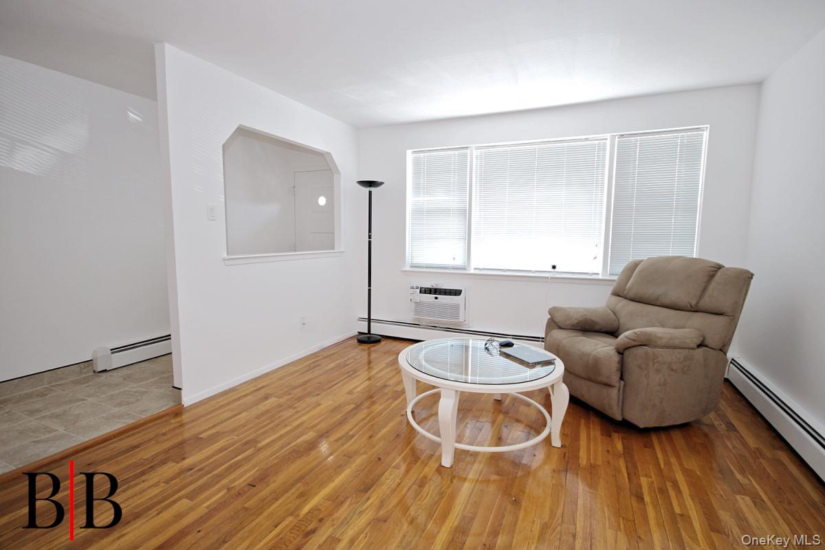 40 Bay 46 Street