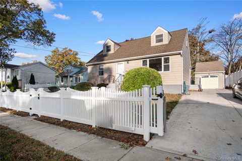 Photo of 1000 Cleveland Street, Uniondale, NY 11553 (MLS # 931332)