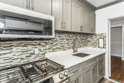 Photo of 33-24 91st Street #5N, Jackson Heights, NY 11372 (MLS # 978444)