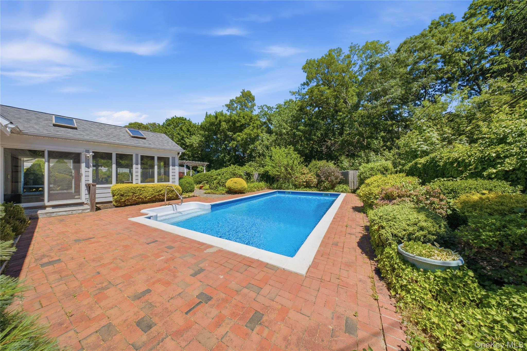 139 Sycamore Circle - Photo 4