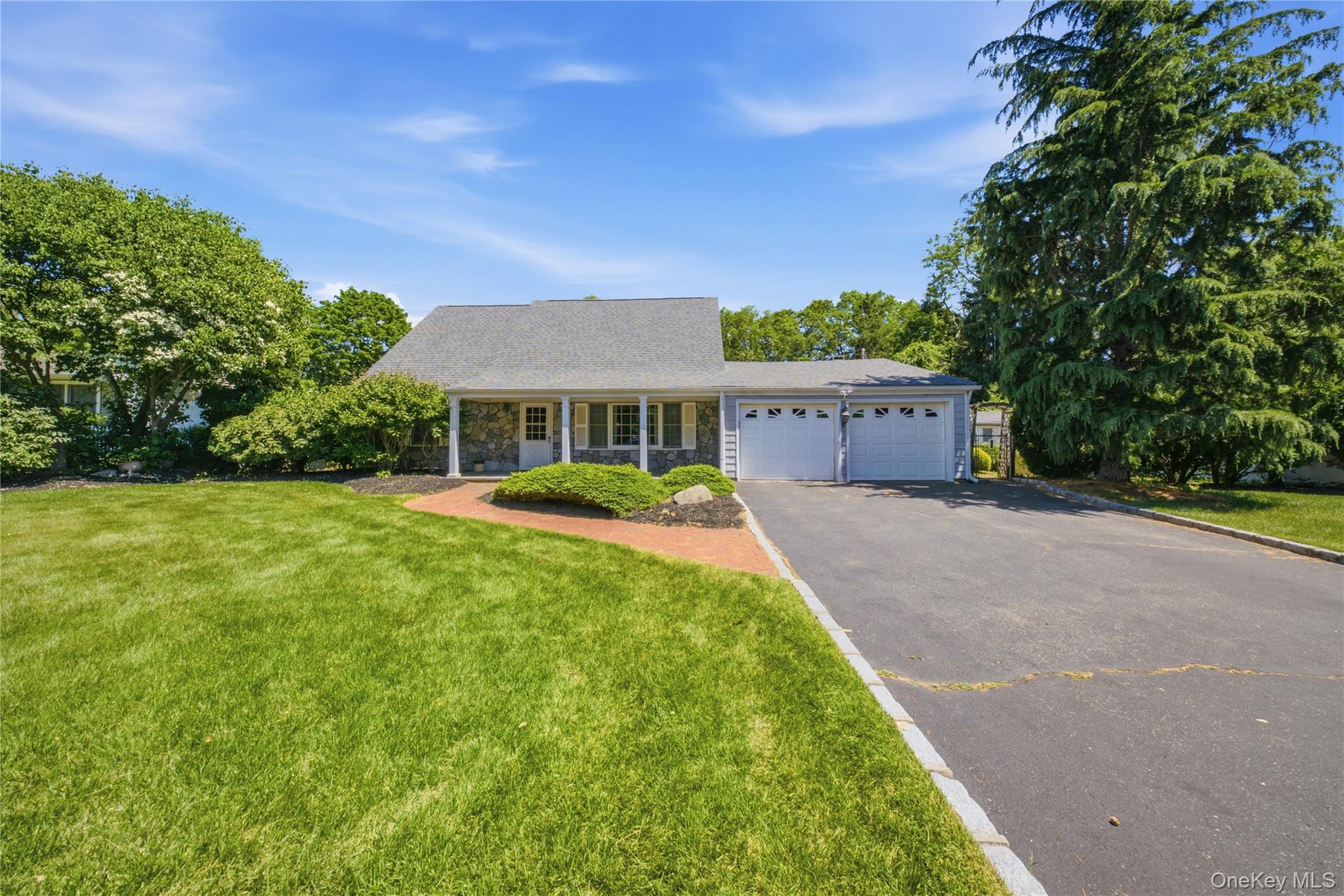 139 Sycamore Circle - Photo 2