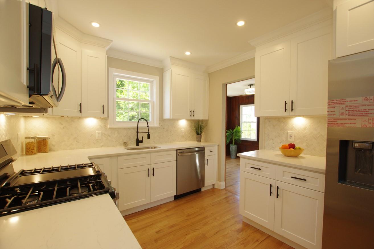 318 Hawthorne Avenue, Uniondale, New York image 7