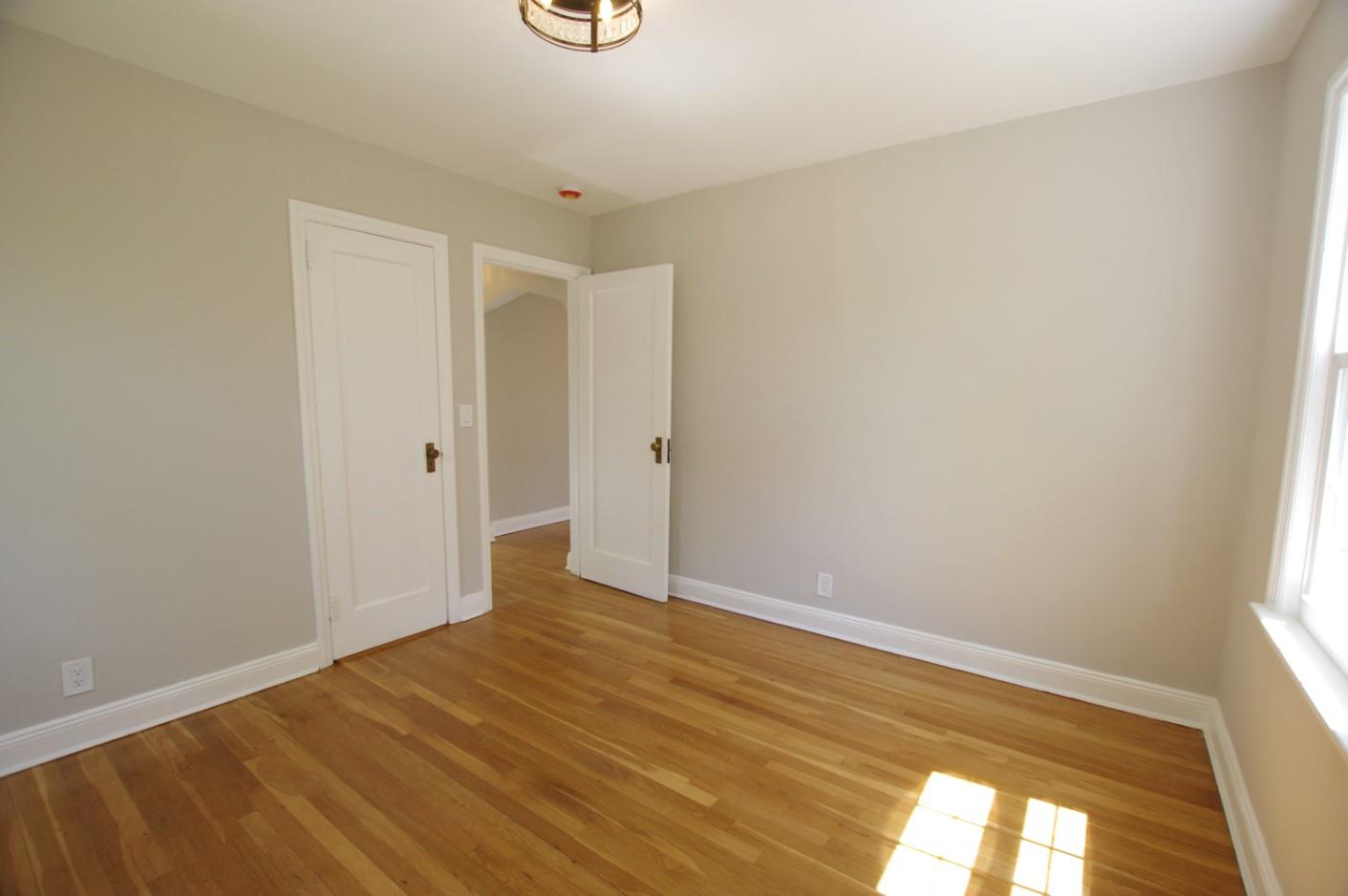 318 Hawthorne Avenue, Uniondale, New York image 13