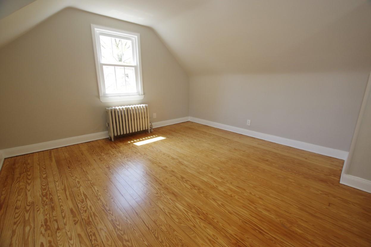 318 Hawthorne Avenue, Uniondale, New York image 15