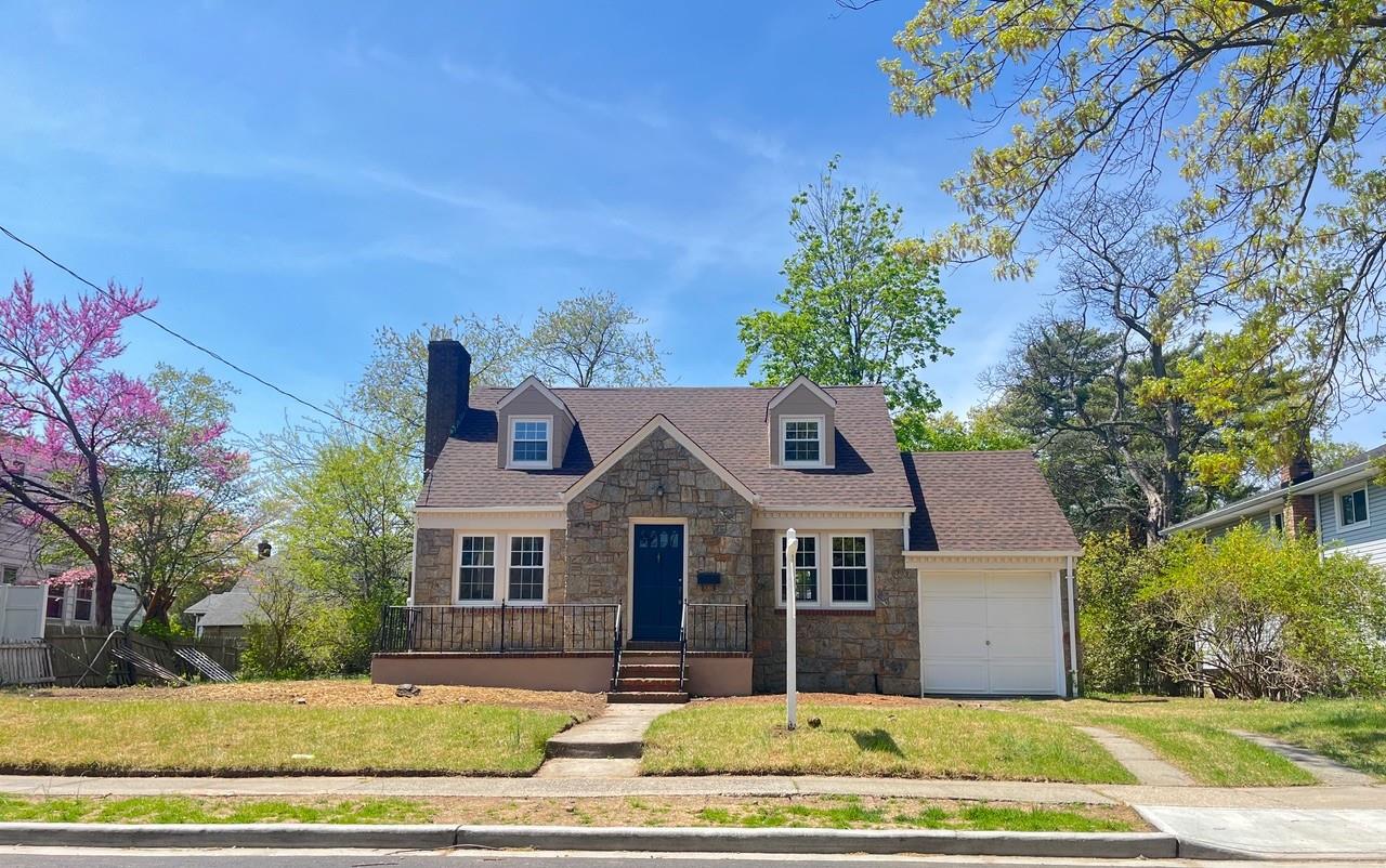 318 Hawthorne Avenue, Uniondale, New York image 1