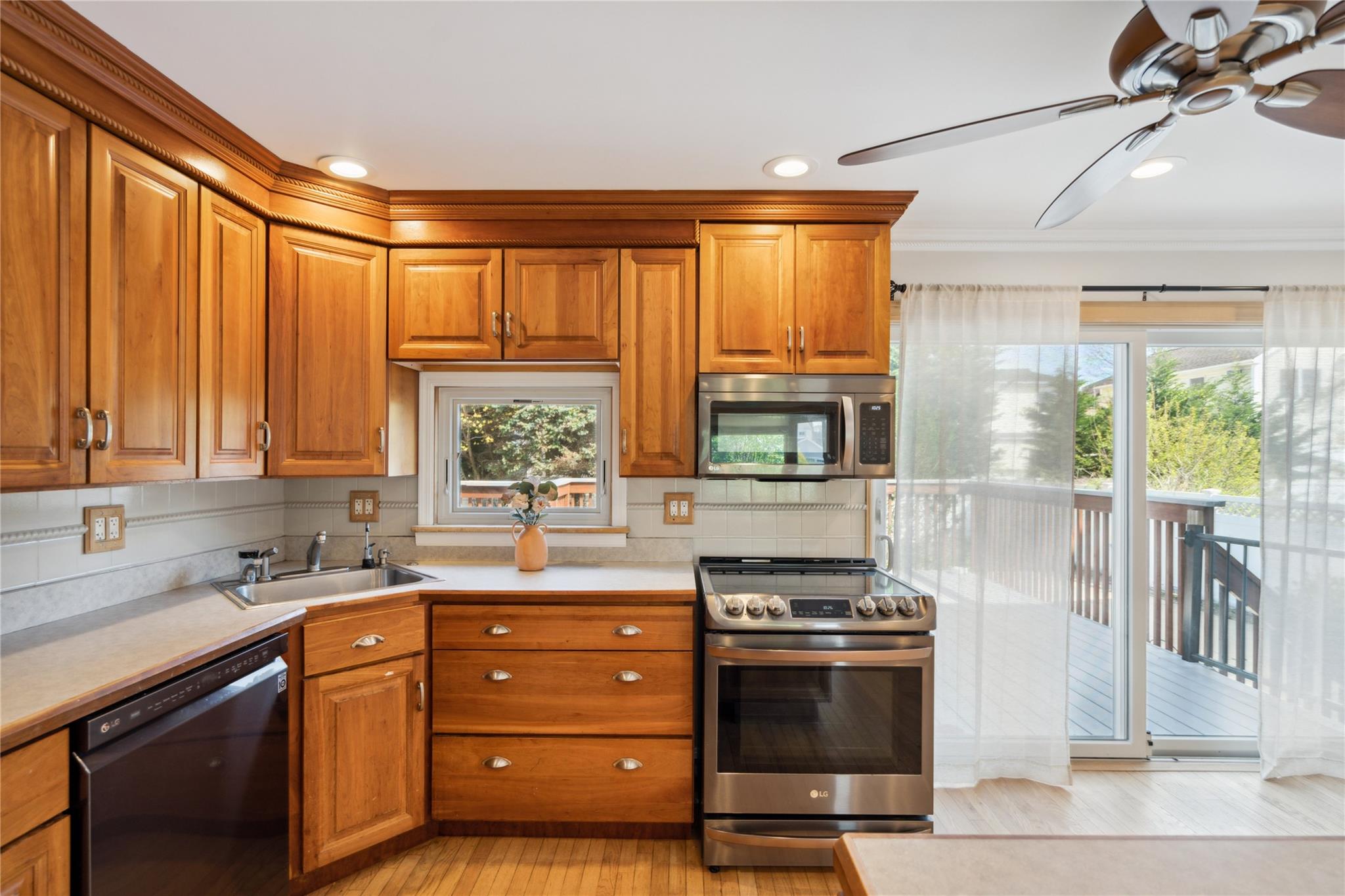 1907 Carroll Avenue, Merrick, New York image 15