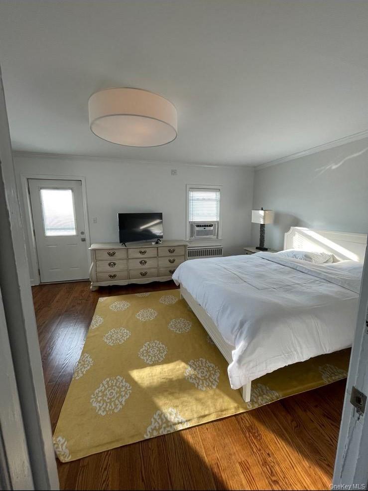 Atlantic Beach, New York 11509, United States, 4 Bedrooms Bedrooms, ,2 BathroomsBathrooms,Residential,Active,220753