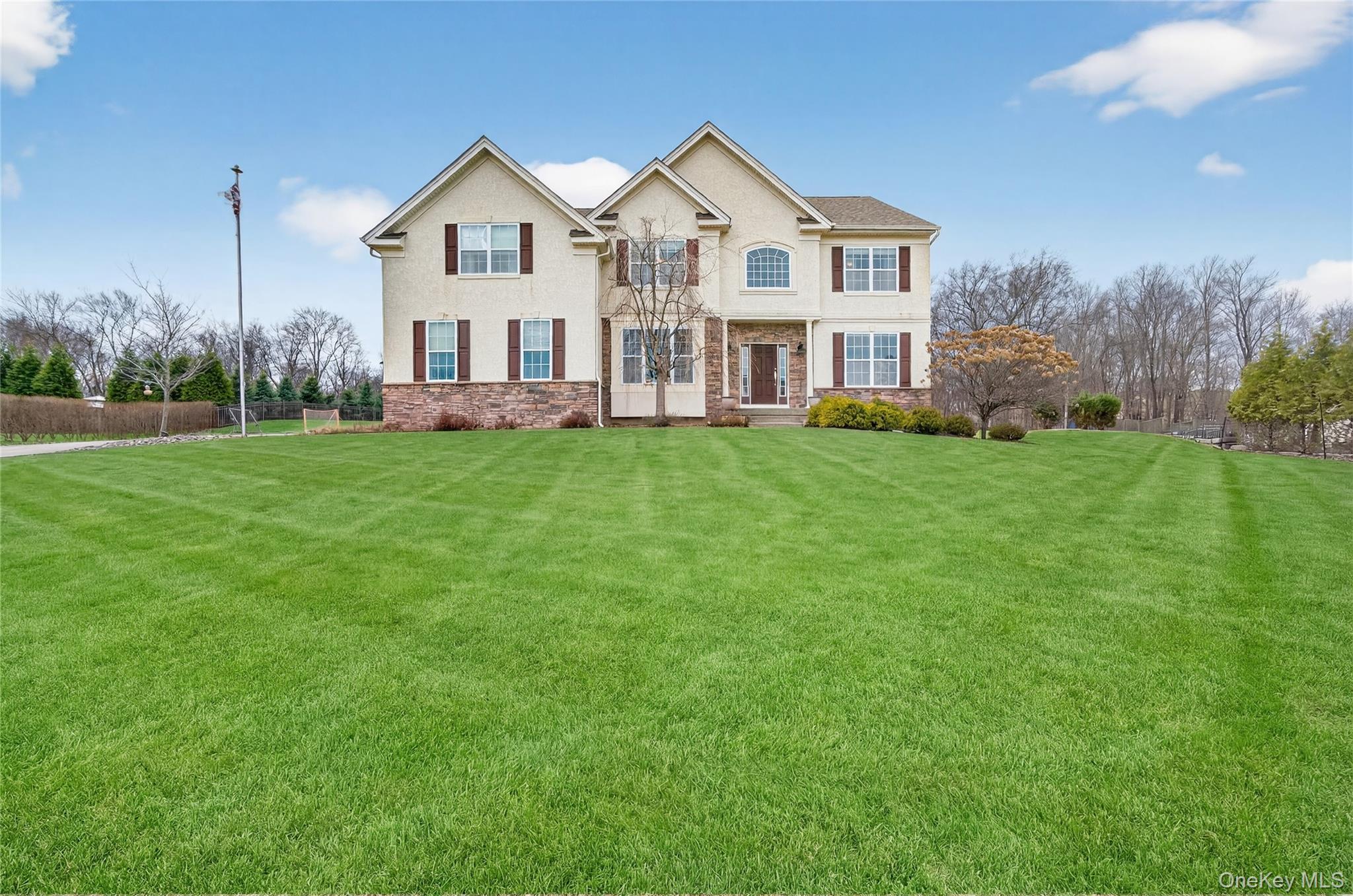 75 Luthien Forest Road