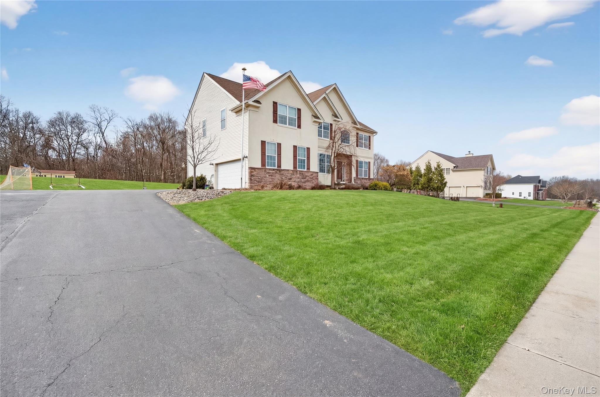 75 Luthien Forest Road