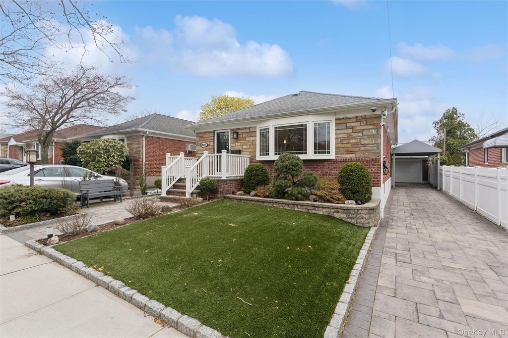 Photo of 26257 60th Road, Little Neck, NY 11362 (MLS # 988042)