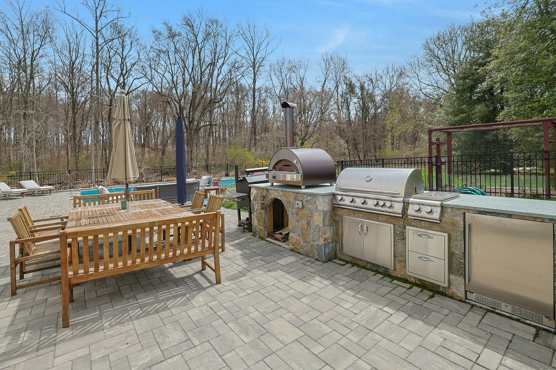 196 Pinesbridge Road, Ossining, New York image 32