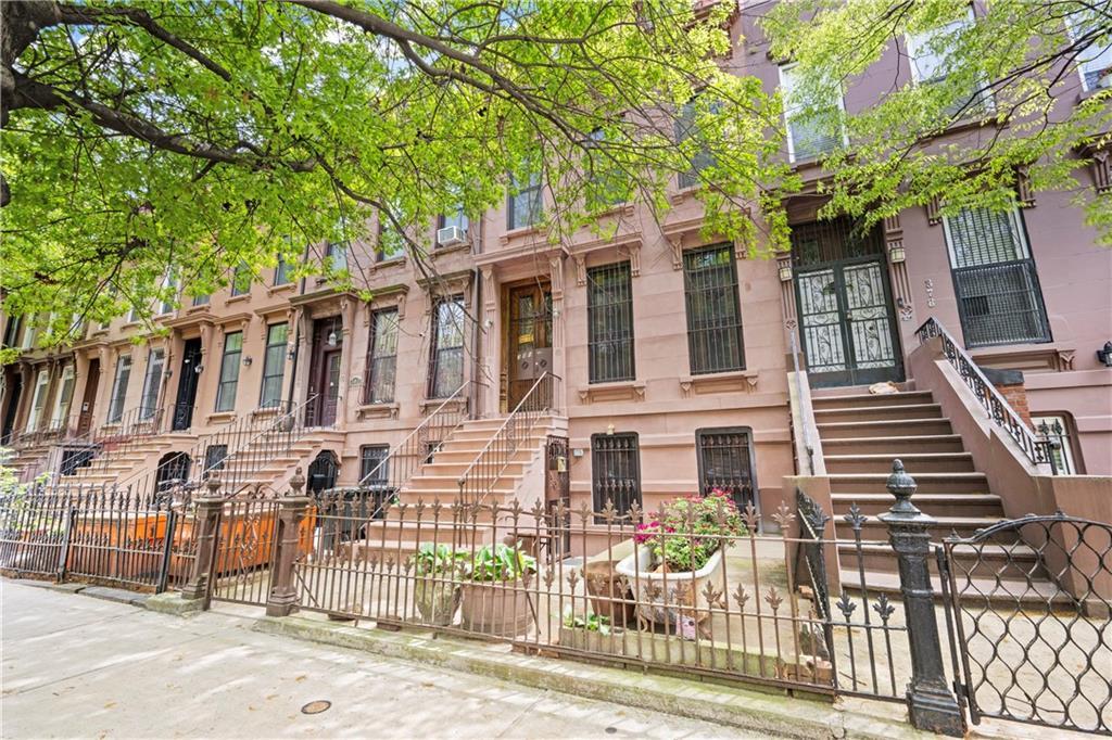 380 Monroe Street
