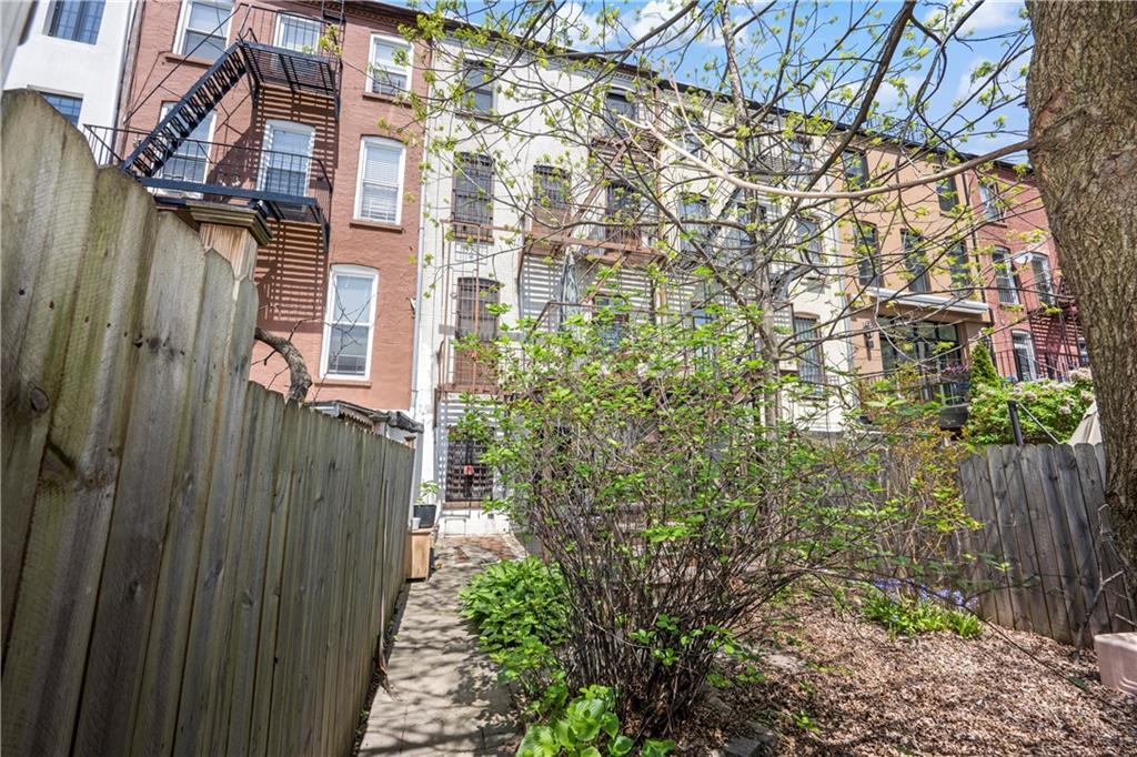 380 Monroe Street