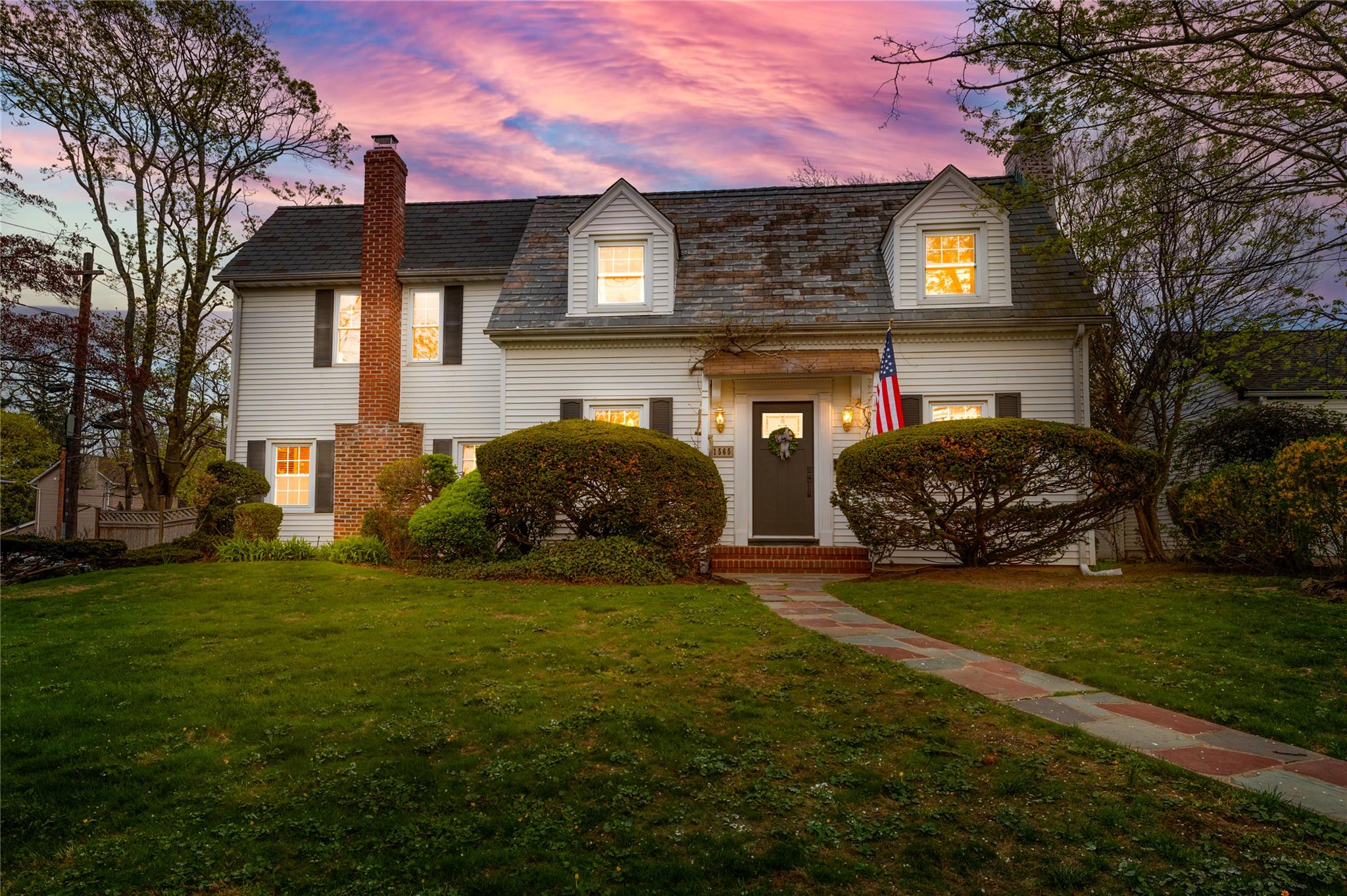 1565 Wantagh Avenue, Wantagh, New York image 1