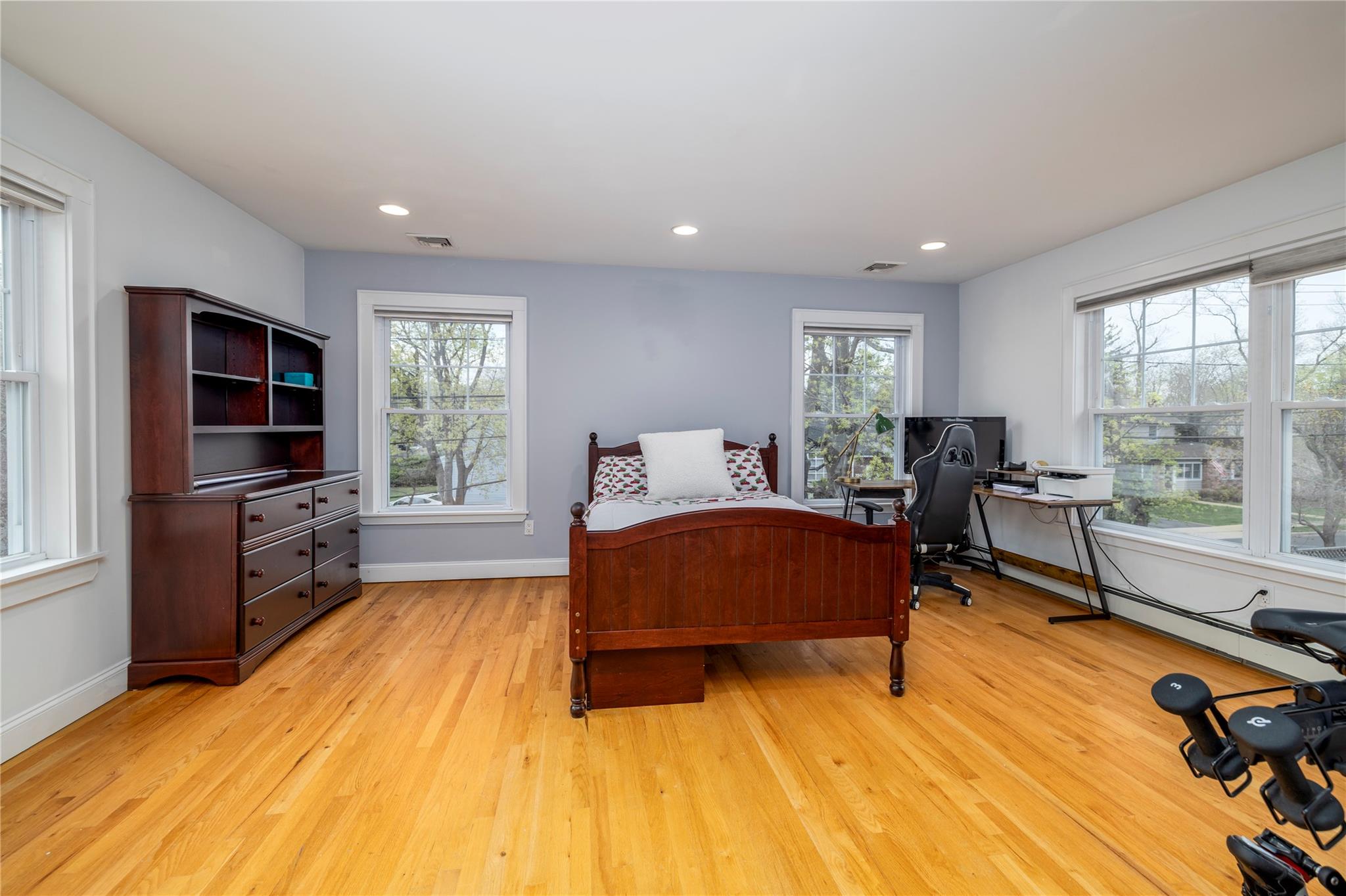 1565 Wantagh Avenue, Wantagh, New York image 25