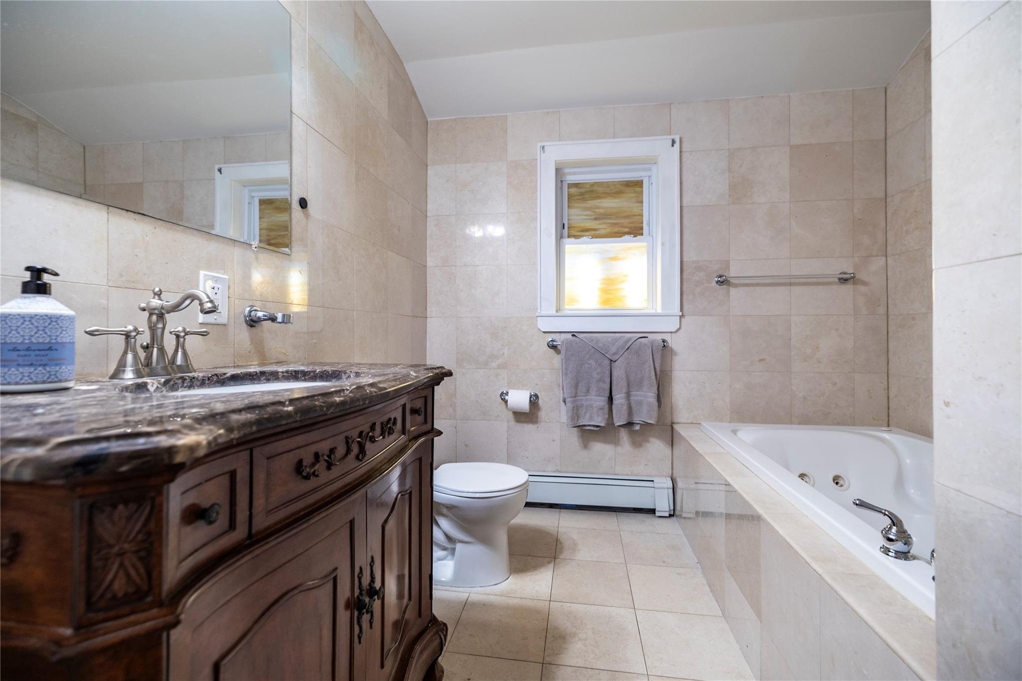 1565 Wantagh Avenue, Wantagh, New York image 30