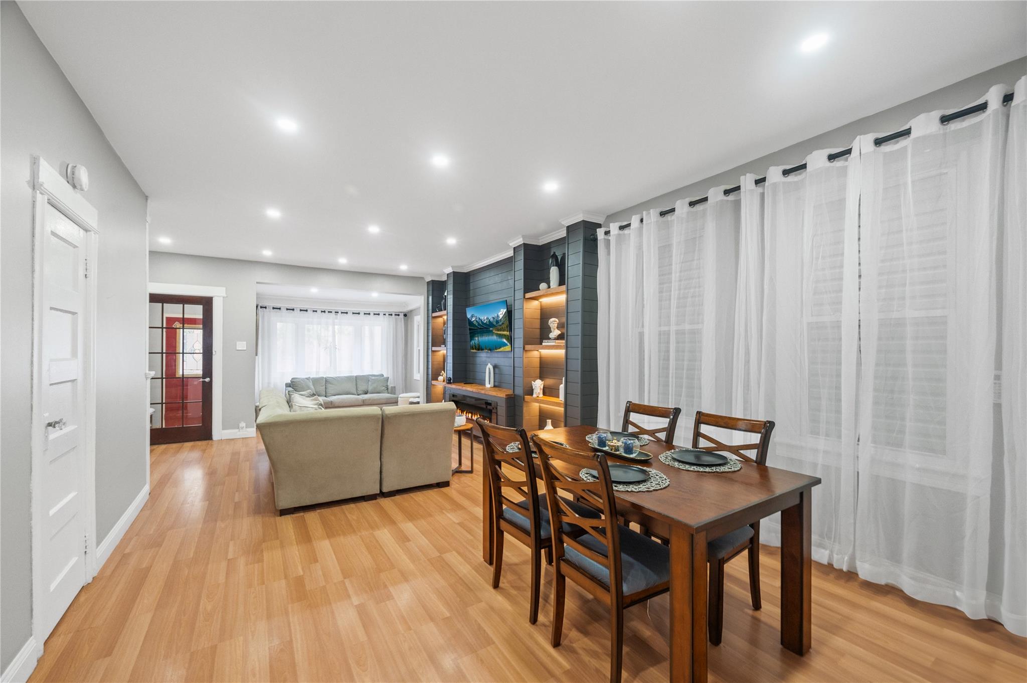 102-13 85th Avenue, Richmond Hill, New York image 9
