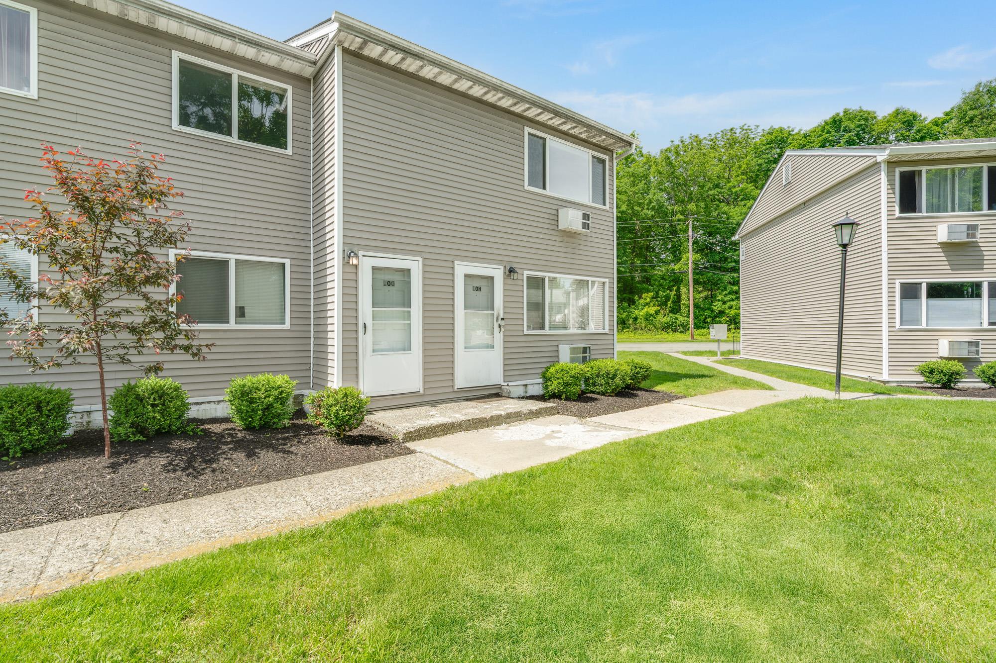10 Fishkill Glen Drive #G, Fishkill, New York image 2