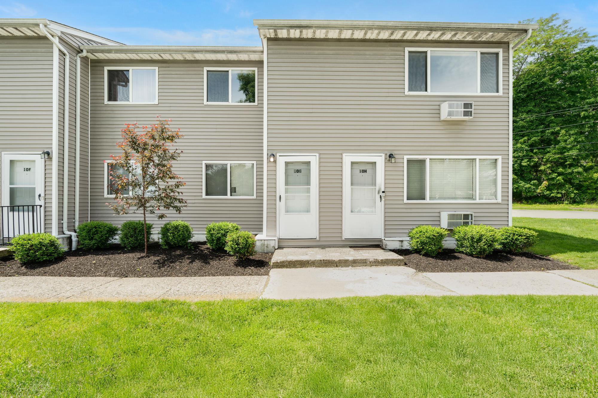 Property for Sale at Fishkill Glen Drive G, Fishkill, New York - Bedrooms: 1 
Bathrooms: 1 
Rooms: 4  - $199,000